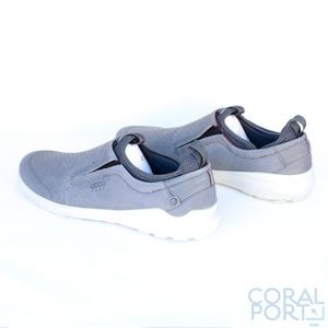 ecco men's transit slip on fashion sneaker